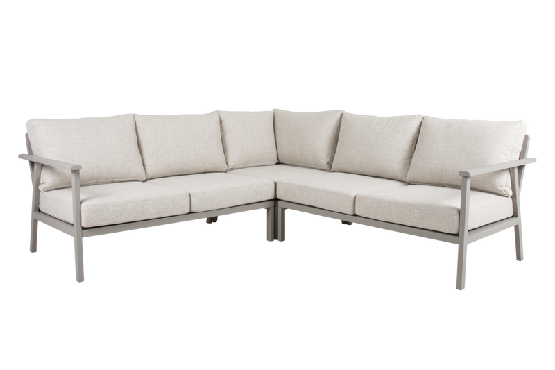 Brafab Samvaro Low hörnsoffa – Modern design i aluminium med vattentåliga dynor. Skapa en inbjudande oas på stegbo.se eller besök vår butik i Örnsköldsvik.